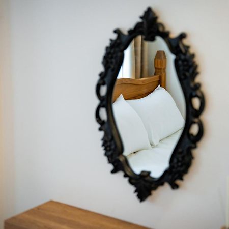 Four Riders Guest House เวลีคอเทอร์โนโว ภายนอก รูปภาพ